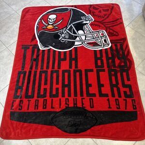 Tampa Bay Buccaneers NFL Flag Sellout Fleece Throw Blanket Northwest‎ Co. EUC